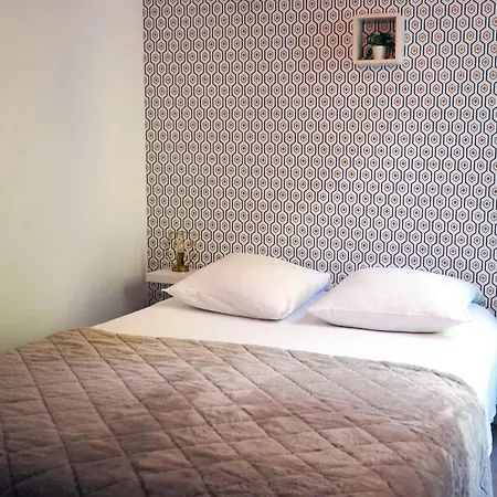 La Maison Des Roses 4 Avignon *